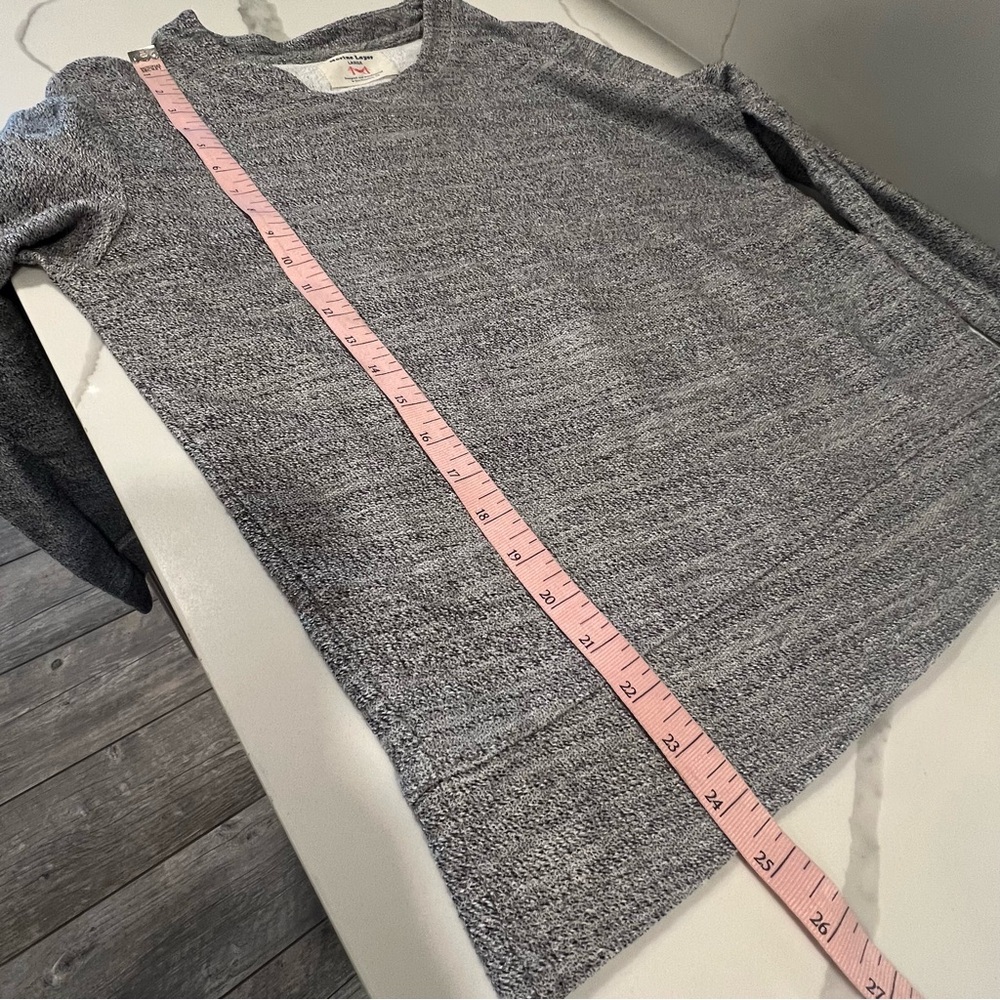 Marine Layer women's crewneck grey lightweight knit sweater size large - Picture 9 of 9